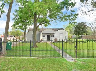 8535 Findlay St, Houston, TX 77017