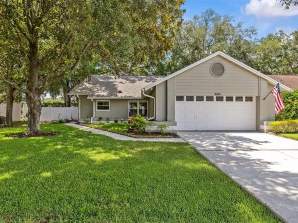 3224 Montrose Cir, Palm Harbor, FL 34684