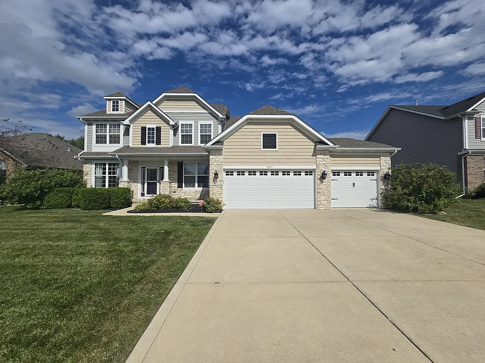 10091 Pearwood Dr