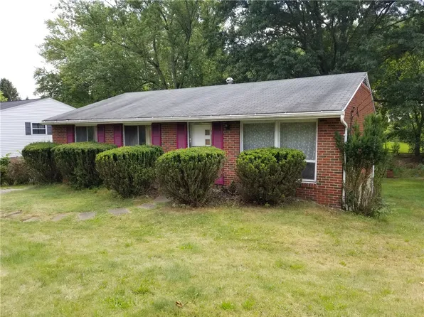 2931 Greenfield Rd, Glenshaw, PA 15116