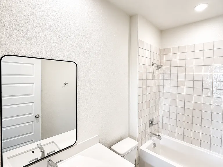1615 Crooked River Ct — Photo 11
