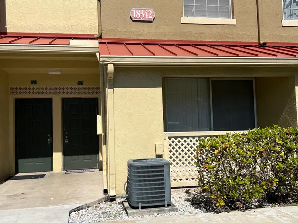18342 NW 68th Ave APT E, Hialeah, FL 33015