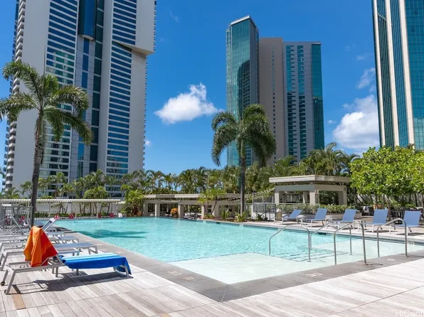 1189 Waimanu St APT 4207, Honolulu, HI 96814