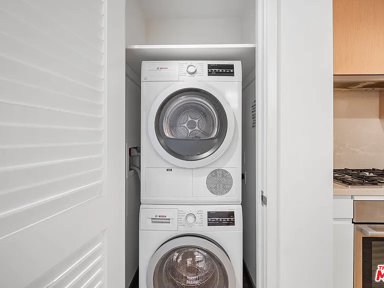 877 Francisco St #925 — Photo 12