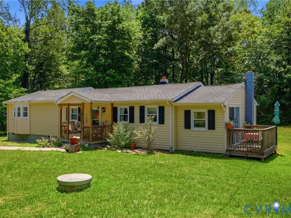 4175 Cedar Plains Rd, Sandy Hook, VA 23153
