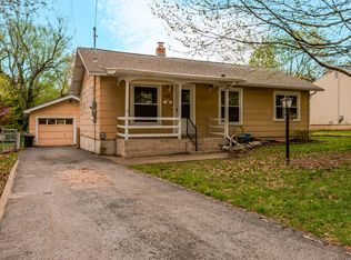 1514 S Thelma Ave, Springfield, MO 65807