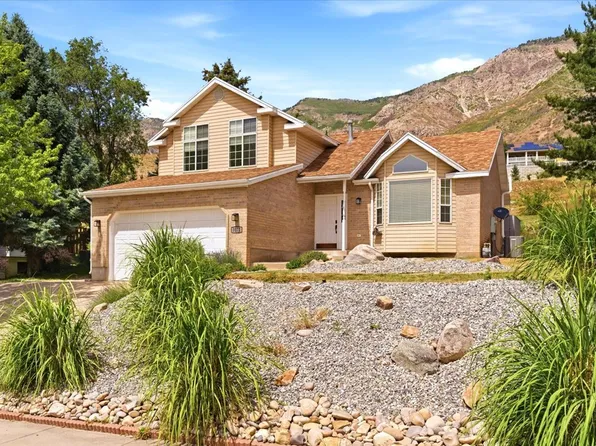 3172 N Mountain Rd E, Ogden, UT 84414