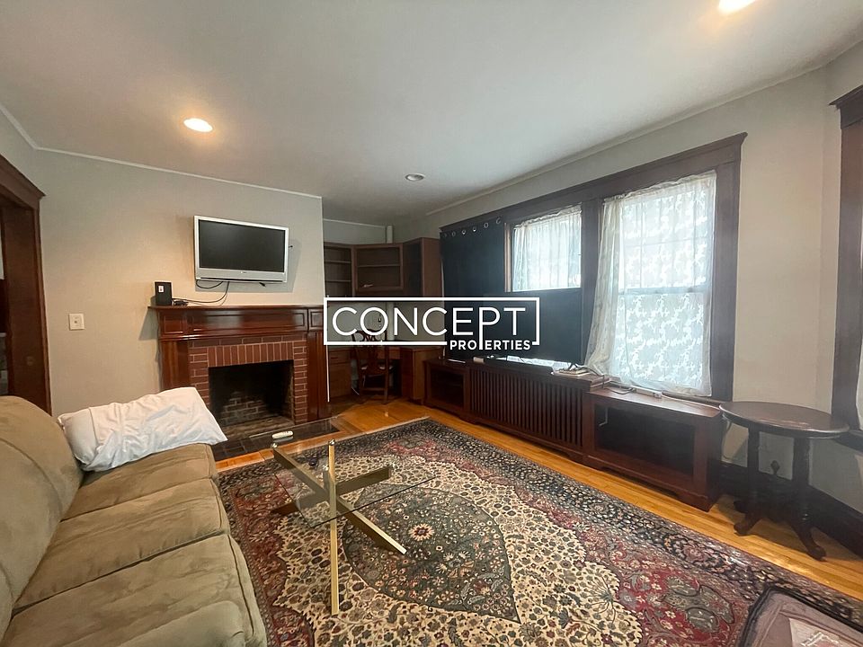 1st image of 13 Story St #136