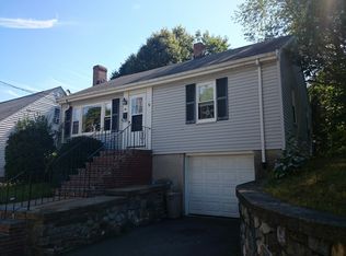 34 Hemlock Rd, West Roxbury, MA 02132