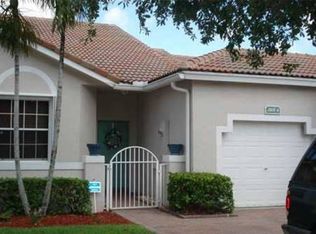 2601 E Aragon Blvd UNIT 4, Sunrise, FL 33313