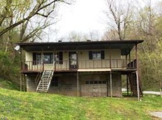 332 Scioto Ave, Hanging Rock, OH 45638