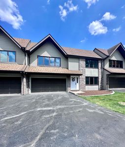 619 Newcastle Dr, Schererville, IN, 46375