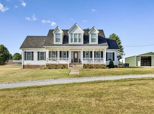 4152 Old Coopertown Rd, Springfield, TN 37172