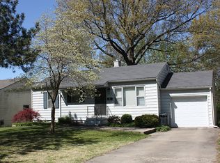 9012 Central St, Kansas City, MO 64114