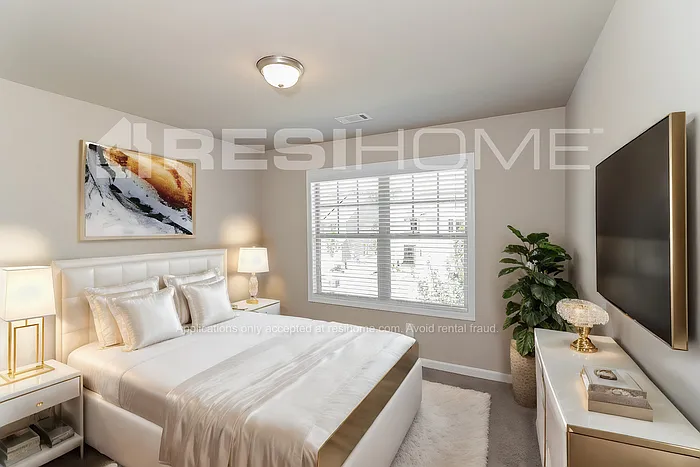 314 Phaeton Ln — Photo 11
