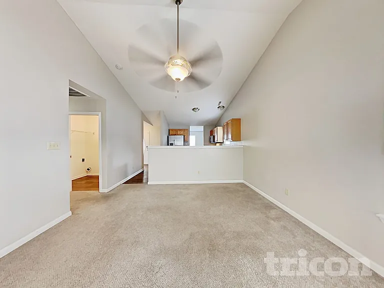 5531 Orth Ct — Photo 3