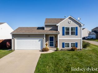 6532 Kodiak Dr SE, Alto, MI