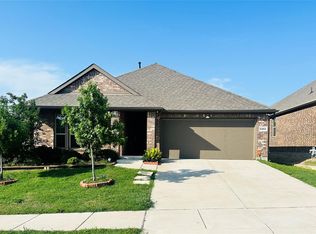 4262 Bullock Ln, Forney, TX 75126