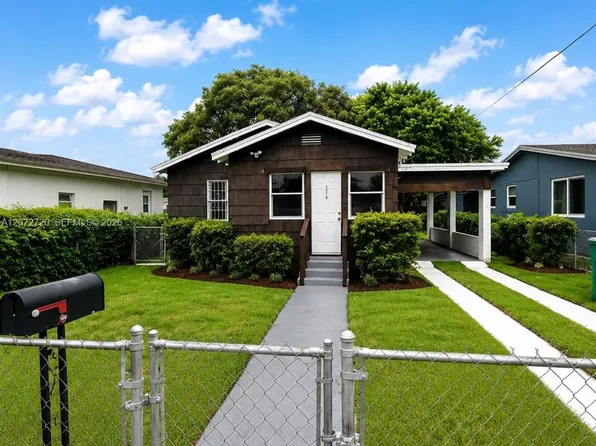 2978 NW 52nd St, Miami, FL 33142