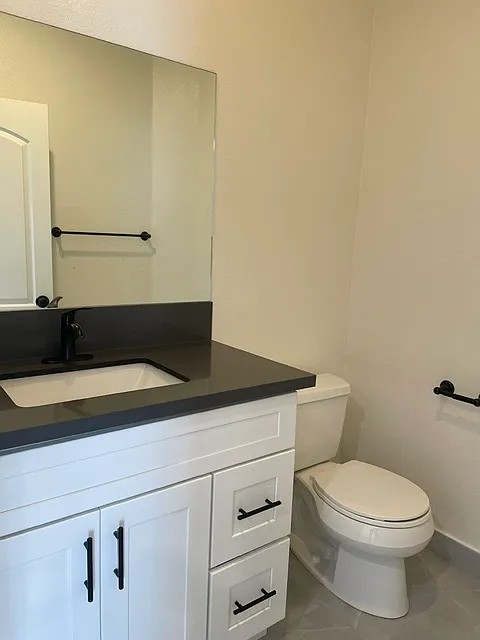 3 bed, 1700 sqft, $5,750 — Photo 4