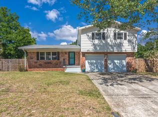 121 Virginia Dr, Fort Walton Beach, FL 32548