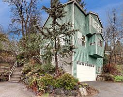 2nd image of 4711 S Snoqualmie St