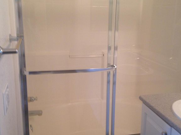4th image of 12373 Creekview Dr Unit 105