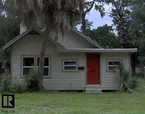 1st image of 643 27th Ave S