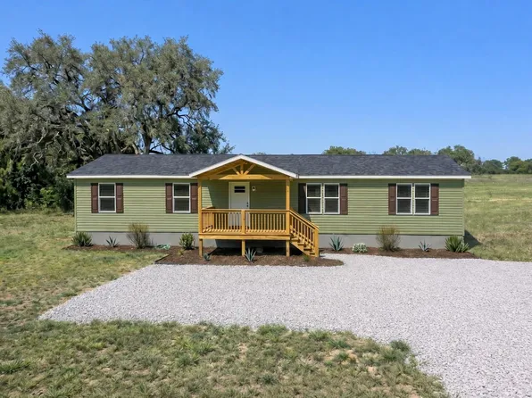 1527 County Road 428, Dime Box, TX 77853