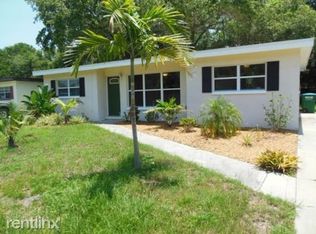 9025 93rd St, Seminole, FL 33777