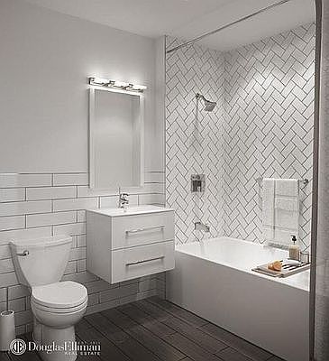 3rd image of 212 Linden Blvd #2D