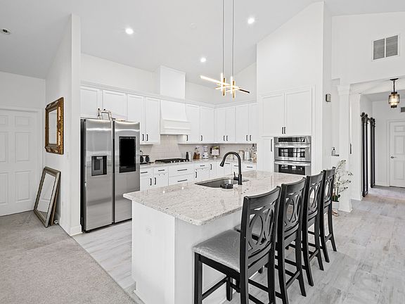 5th image of 1132 Foxridge Ln