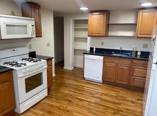 172 Brookline St #1, Cambridge, MA 02139