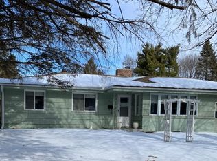 231 Academy Ave, Excelsior, MN 55331