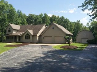 7601 S Porcupine Lake Rd, Lena, WI 54139