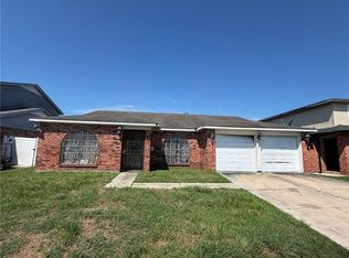7708 Duke Ct, New Orleans, LA 70126