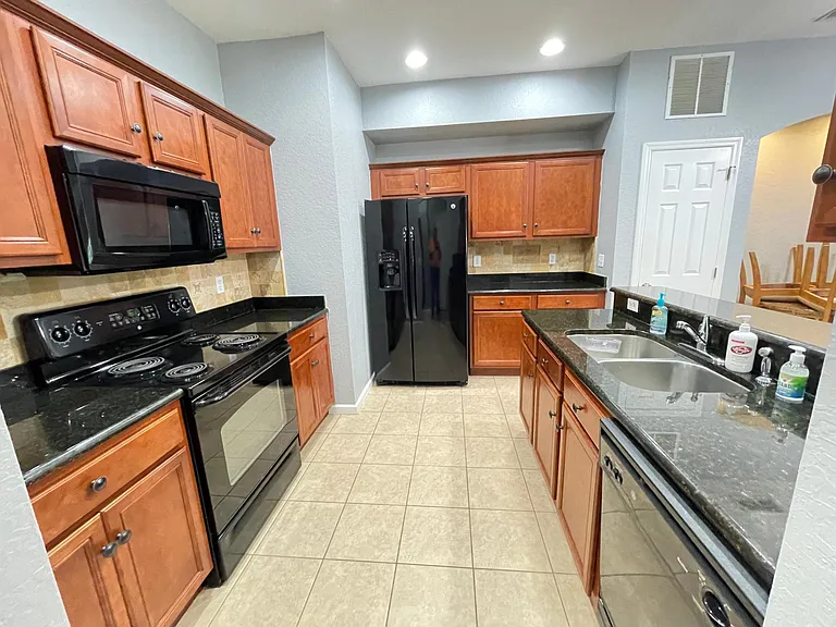 14057 Turning Leaf Dr — Photo 10