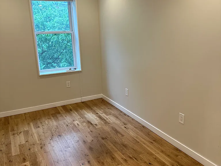 1120 Walnut St #3F — Photo 12