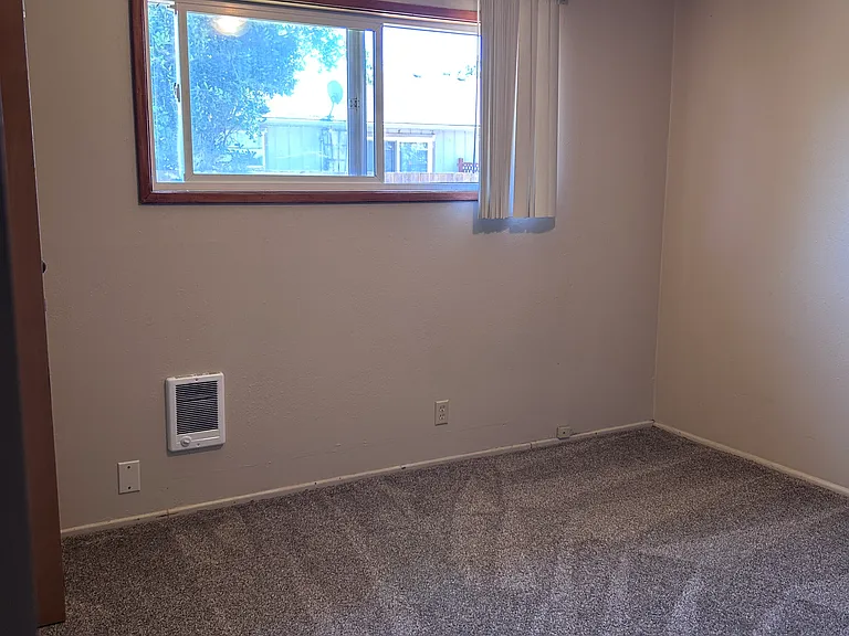 1845 Jackson St SE — Photo 9
