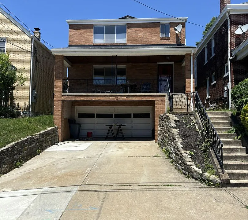 114 Van Wyck Ave