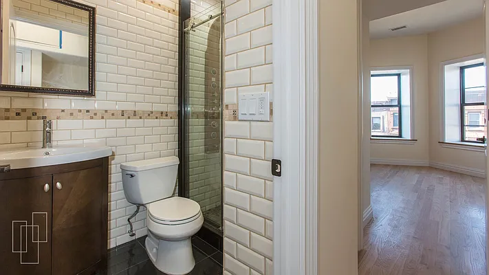 Rented by Garfield Realty  | media 30