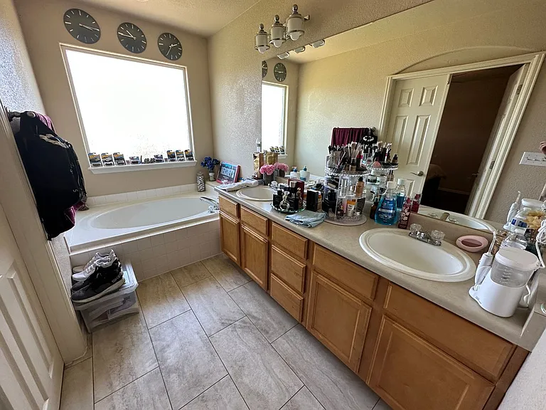 4926 Spokane Way — Photo 7