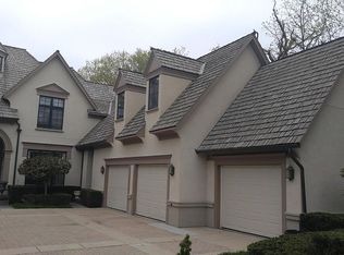 106 N Wynstone Dr, North Barrington, IL