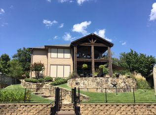 325 Winding Shore Dr, Tool, TX 75143