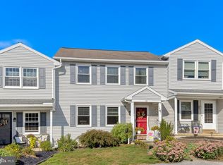 131 Red Stone Cir, Reinholds, PA