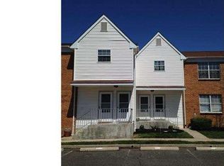 913 Woodchip Rd, Lumberton, NJ 08048