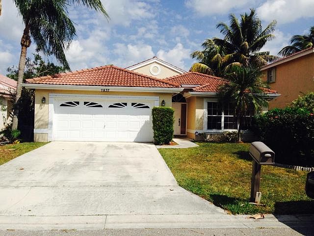 2nd image of 7837 Nautique Ct