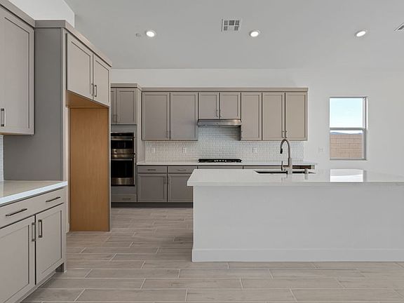 3rd image of 262 Paraggi Bay Dr