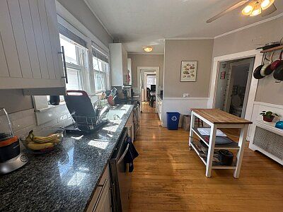 4th image of 281 Alewife Brook Pkwy #2V