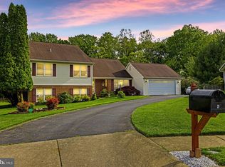 21 Silver Stirrup Ct, Lutherville Timonium, MD 21093
